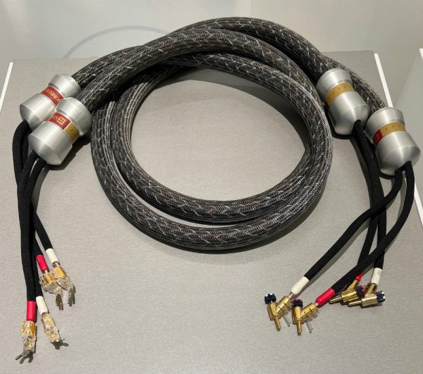 Kimber Kable  KS-3035 2 Metre pair Speaker Cables with Midline WBT-0645 Banana Plugs & Topline WBT-0660Cu Spades(Consignment Stock)