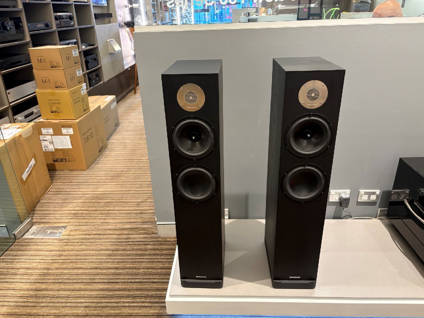 Spendor D7.2 Floor Standing Speakers (Trade In)